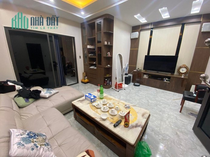 Hót Hót Bán nhà dòng tiền 135m 6T thang máy  Bồ Đề, Long Biên, oto ,KD, nhỉnh 16 ty .
