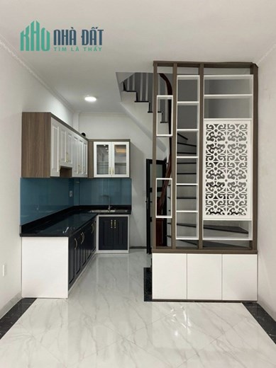 Bán nhà Trương định, trước nhà rộng gần 4m, Sh quay đầu thoải mái, DT37m2, giá 3.5 tỷ.