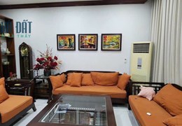 Cho thuê nhà Trung Kính, 75m2 mặt tiền 6m thang máy làm văn phòng, nhà ở