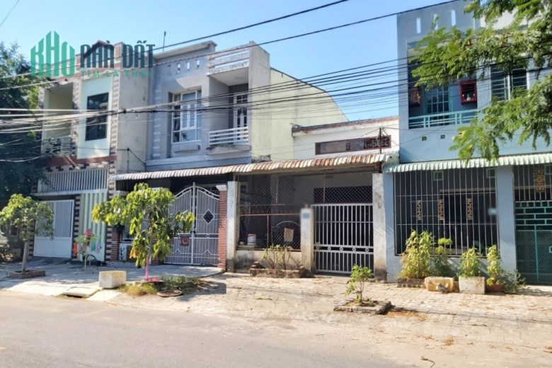 BÁN LÔ ĐẤT TẶNG NHÀ 2 TẦNG KIÊN CỐ ĐƯỜNG 7M5 SÁT NGUYỄN VĂN THOẠI, SƠN TRÀ, ĐÀ NẴNG