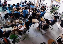 DO KHÔNG CÓ NGƯỜI QUẢN LÝ CẦN SANG GẤP QUÁN CÀ PHÊ MẶT TIỀN TIỂU LA