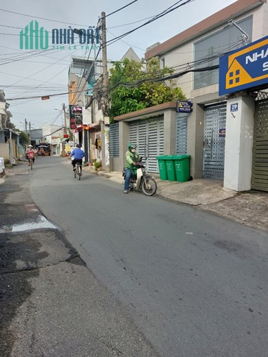 Bán đất mặt tiền đường 14 Linh Đông, ngay Phạm Văn Đồng, sổ đỏ, giá rẻ