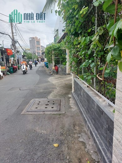 Bán đất mặt tiền đường 14 Linh Đông, ngay Phạm Văn Đồng, sổ đỏ, giá rẻ