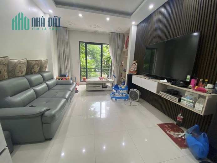 Giá cực tốt! Mặt phố Phan Kế Bính 58m2; mt 7m xây 5 tầng mới đẹp. giá 18 tỷ