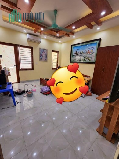 Hiếm ! Bán nhà mặt phố ngã 7 Khâm Thiên – Ô chợ Dừa 95m2 nhà 3 tầng giá rẻ 28 tỷ
