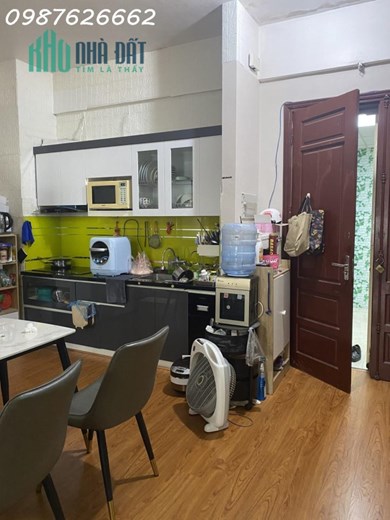 CHUNG CƯ TP GIAO LƯU TẦNG ĐẸP 75M 3PN GIÁ CHỈ 2 TỶ 5
