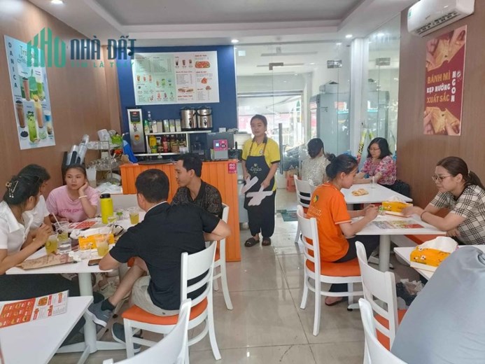 SANG NHƯỢNG QUÁN TRÀ SỮA, KEM TƯƠI, ĐỒ ĂN VẶT   ĐỊA CHỈ MINH KHAI, HAI BÀ TRƯNG, HÀ NỘI