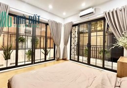 Bán nhà Chợ Khâm Thiên, Đống Đa, 30m2, 3 tầng, MT4m, gần phố, giá 3 tỷ