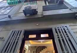 TRUNG TÂM CẦU GIẤY – NHÀ ĐẸP PHÂN LÔ – GẦN Ô TÔ – DÂN TRÍ CAO – AN SINH ĐỈNH – 40m2, 5.5 TỶ