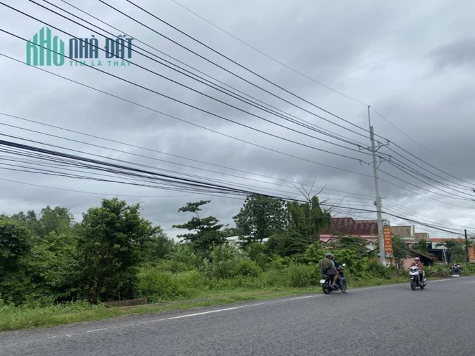 Cần  Bán Gấp  Đắt 2 Mặt Tiền Hùng Vương, 51059m2 Nhờ Anh em chạy phụ