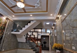 MẶT TIỀN ĐƯỜNG XE HƠI NGỦ TRONG NHÀ - 4 TẦNG KIÊN CỐ - KINH DOANH ĐA NGÀNH NGHỀ - 6,9 TỶ