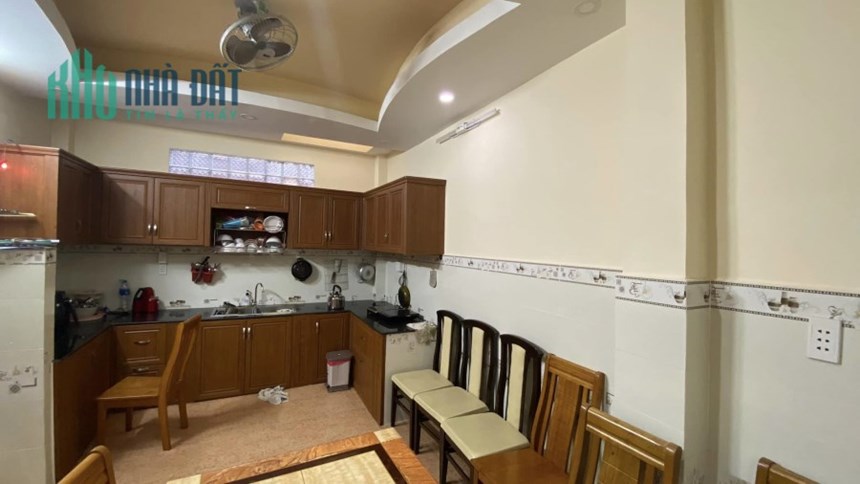 GIÁ NHỈNH 6 TỶ - CHDV CHO ANH CHỊ EM CẦN DÒNG TIỀN