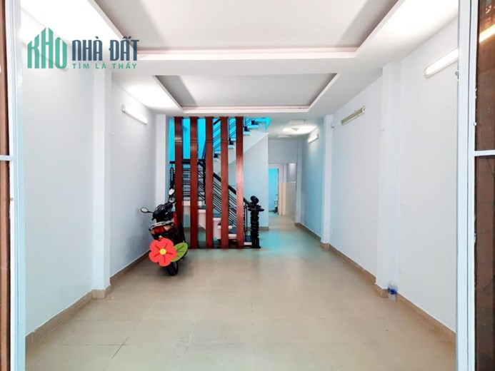 NHỈNH 100 TRIỆU/M2 - HẺM NỘI BỘ- OTO ĐẬU CỬA- NHÀ CHÍNH CHỦ- 80M2- 2 TẦNG.