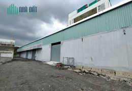 Cho thuê kho Kho đường Nguyễn Văn Quỳ, Q.7, giá 110k