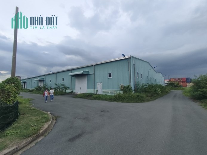 Cho thuê kho mặt tiền đường Đào Trí, 1000m, giá 110k/m