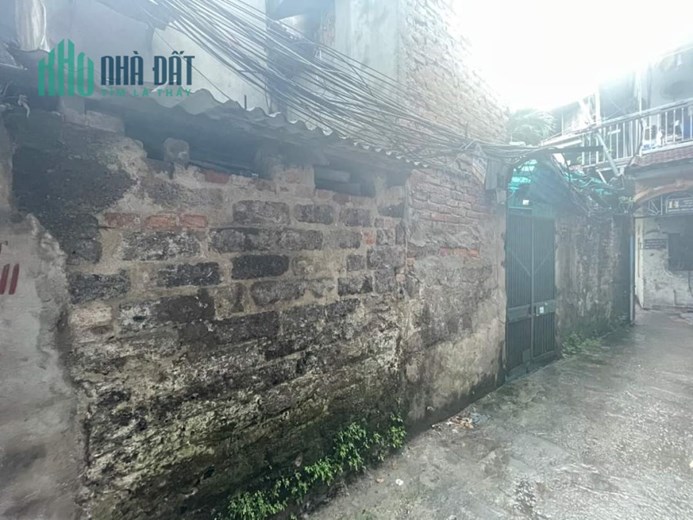 Bán đất tặng nhà Trung tâm quận Đống Đa, 20m ra OTO, 85m2, MT 7m giá nhỉnh 4 tỷ
