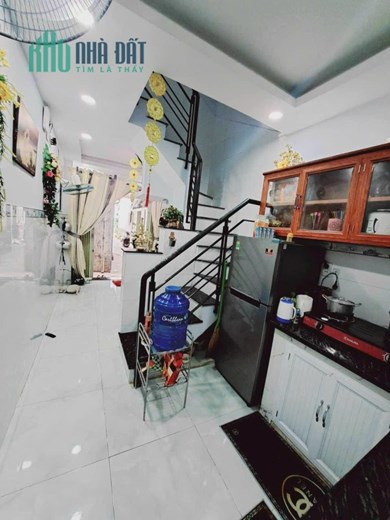 Bán Gấp Nhà Luỹ Bán Bích 80m2 DT sàn,4 Tầng Nhỉnh 2 tỷ