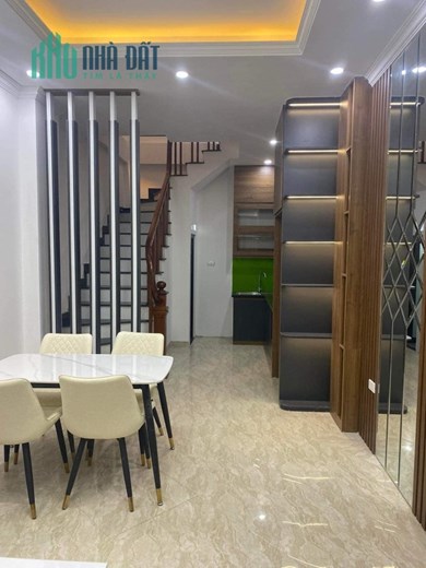 bán nhà đại từ - mơi kinh koong - nội thất cao cấp đầy dủ - chủ mời chỉ sách vali về ở