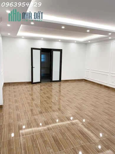 NHÀ ĐẸP NGUYỄN LƯƠNG BẰNG, PHÂN LÔ Ô TÔ TRÁNH, NGÕ THÔNG TỨ TUNG, THANG MÁY, VỪA Ở VỪA KINH DOANH,