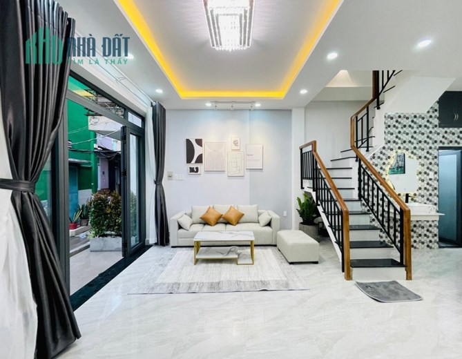 Bán Gấp nhà 48m2, Đường Hoàng Hoa Thám, Phường 5, Quận Phú Nhuận.