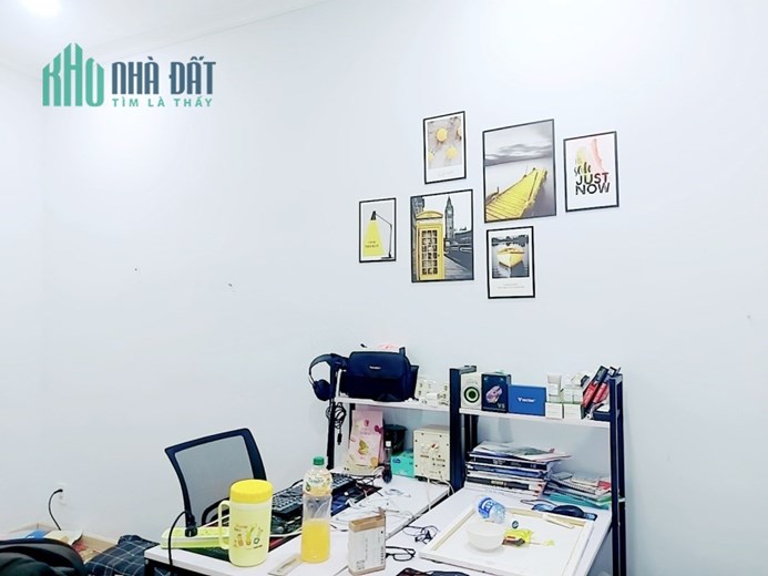 Nguyễn Trọng Tuyển Phú Nhuận,hxh ,61m2,ngang 4m ,3tầng 3pn giá 6.5tỷ