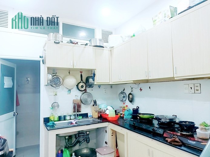 Nguyễn Trọng Tuyển Phú Nhuận,hxh ,61m2,ngang 4m ,3tầng 3pn giá 6.5tỷ