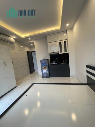 Siêu Hiếm, bán CCMN Trung kính 45m2 x 5T, ô tô gần 9 phòng Khép kín, full NT, 6,9 tỷ.