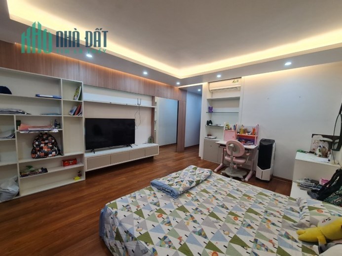 Bán nhà Nguyễn Văn Cừ ,Long Biên 57m2 ,6 tầng ,Mt 4.3m thiết kế biệt thự giá 8 tỷ