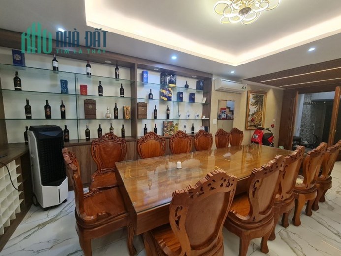 Bán nhà Nguyễn Văn Cừ ,Long Biên 57m2 ,6 tầng ,Mt 4.3m thiết kế biệt thự giá 8 tỷ