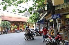 HIẾM THẤY!!! NHÀ MẶT PHỐ CỔ TẠI PHỐ HÀNG GIẤY 110M2; 2 TẦNG