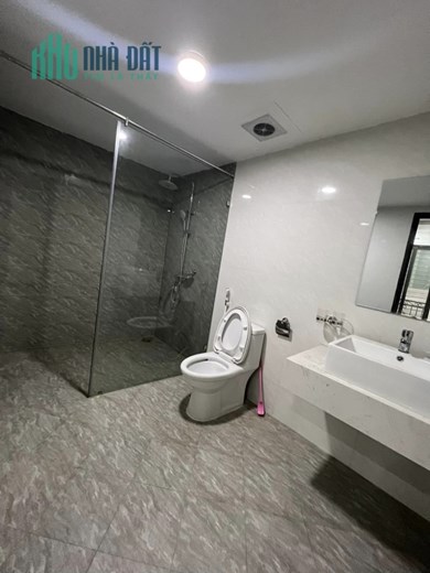 BÁN NHÀ QUỐC TỬ GIÁM, LÔ GÓC, 10M Ô TÔ, 59m2 5T MT7.5M, GIÁ 6.8 TỶ