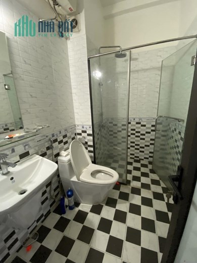 BÁN BIỆT THỰ VỚI THIẾT KẾ  SÂN VƯỜN TUYỆT ĐẸP, KHU VỰC VIEW SÔNG . TẠI ĐẠI MẠCH. DT 400M. OTO TRÁNH