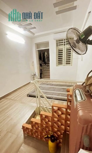 NHÀ NHỎ BÁN ĐỦ CÔNG NĂNG TỔNG DIỆN TÍCH 31M2 - CHỈ 1TỶ 79- NGAY LÊ VĂN KHƯƠNG Q12