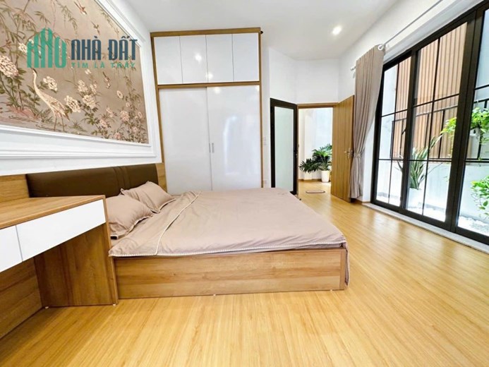 Cực đẹp Xã Đàn, Đống Đa, 37m, 4T siêu đẹp, oto 15m, 3PN, tiện ích ngập tràn, 4.5 tỷ
