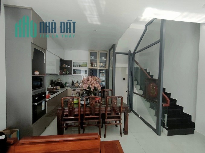 Bán nhà mặt tiền kinh doanh đường Gò Xoài, BHHA, Bình Tân,70m2, 4 tầng, ngang 5m.