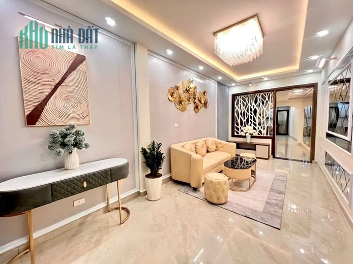Hiếm! Pháo Đài Láng, 2 thoáng, ở luôn, thông, ba gác tránh, nông, 50m x 5T, 5.8 tỷ