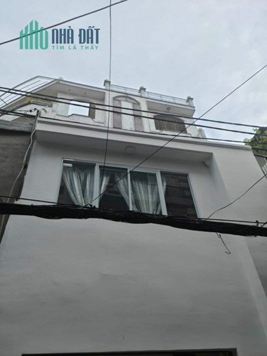 Cần Chủ Mới Chăm Lo Căn Nhà Cần Bán 11m2, Đường Huỳnh Văn Bánh,Phường 12, Quận Phú Nhuận.