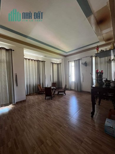 Bán Nhà Mặt Tiền Nguyễn Thị Minh Khai P. Ngô Mây Quy Nhơn , 174m2 , 3 Mê , Giá 4,9 Tỷ