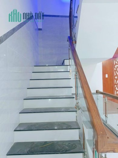 Bán Nhà Mặt Tiền Đường Hoàng Văn Thụ P.Ngô Mây Quy Nhơn , 67m2 , 3,5 Mê ,  6 Tỷ 900Tr
