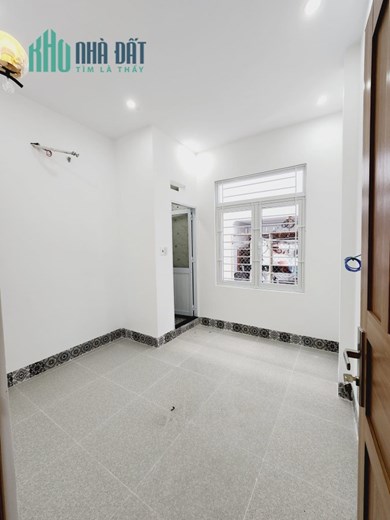 Bán Home Stay Hẻm Ôm Góc 2 Ô Tô P.Ngô Mây Quy Nhơn , 62m2 , Giá 6 Tỷ 200Tr