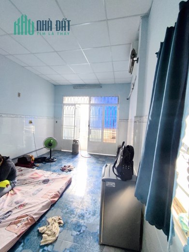 Bán nhà HẺM XE HƠI 8M 1 Sẹc, Đường Trịnh Đình Trọng, Q.Tân Phú, 40m2(3.5x11), 3 TẦNG