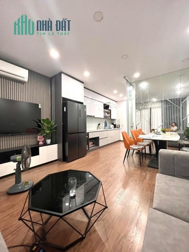 NHÀ PHỐ TRIỀU KHÚC - HÀNG XÓM VĂN QUÁN - Ở NGAY - 5tầng R4m chỉ 4tỷ