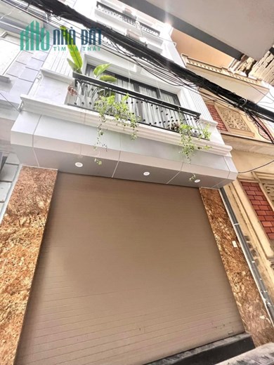 NHÀ PHỐ TRIỀU KHÚC - HÀNG XÓM VĂN QUÁN - Ở NGAY - 5tầng R4m chỉ 4tỷ