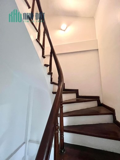 NHÀ PHỐ TRIỀU KHÚC - HÀNG XÓM VĂN QUÁN - Ở NGAY - 5tầng R4m chỉ 4tỷ