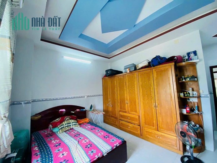 Bán nhà Gò Vấp,60m2, hẻm 4m , oto đỗ cửa, ngang gần 5m chỉ 4.8ty thương lượng