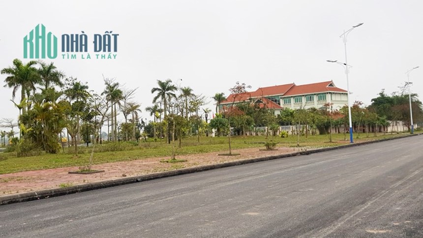 Về quê sống nên cần cắt lỗ lô đất ngay KCN BECAMEX Bàu Bàng-Bình Dương đối diện trung tâm hành chính