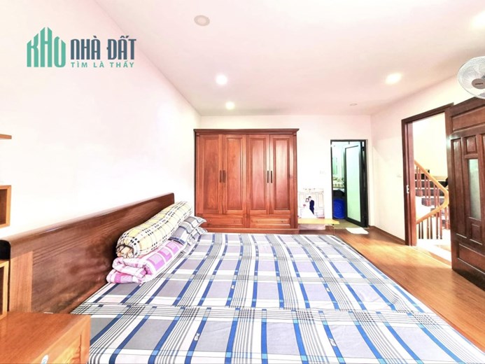 Siêu phẩm Thanh Xuân 35m x 5 tầng, mt: 5.2M