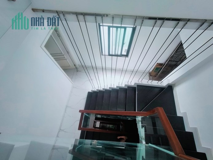 Mặt Tiền Đống Đa, 70m2 4 tầng, đẹp, Kinh Doanh Căn Hộ Cao Cấp
