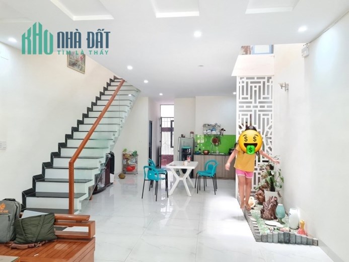 Nhà Đoàn Văn Cừ Phước Lý, 2 tầng Mới đẹp, ở ngay, nhỉnh 3 tỷ