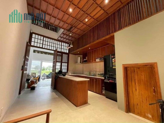 HÀ QUANG 2 NHA TRANG 204M2 NHÀ 3 TẦNG 3PN4WC. DT 204M2 HƯỚNG BẮC SỔ HỒNG HOÀN CÔNG